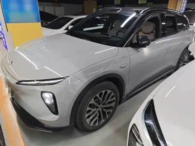 Nio ES6 · 2024 год