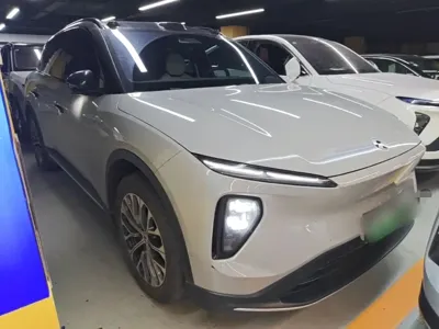 Nio ES6 2024, 33900 км, за 22116.11 USD