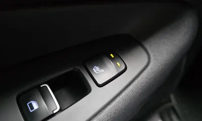 Hyundai Santafe 2019, 140478 км, за 10744.28 USD - фото 19