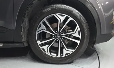 Hyundai Santafe 2019, 140478 км, за 10744.28 USD - фото 21