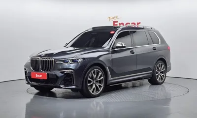 BMW X7 · 2022 год