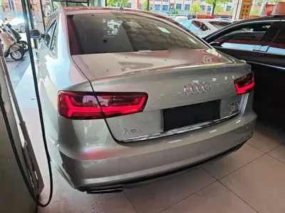 Audi A6L 2018, 142200 км, за 18577.7 USD