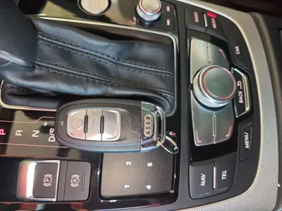 Audi A6L 2018, 142200 км, за 18577.7 USD - фото 9