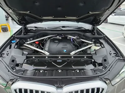 BMW X5 2025, 11553 км, за 80130.34 USD - фото 6
