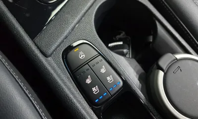 Kia Niro 2018, 144815 км, за 8334.96 USD - фото 15
