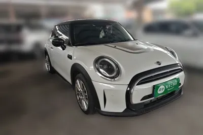 MINI MINI 2023, 11800 км, за 23158 USD