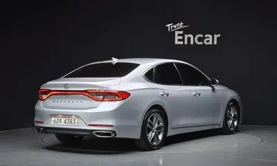 Hyundai Grandeur 2017, 90853 км, за 9452.54 USD