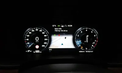 Volvo S90 2019, 64858 км, за 16738.87 USD - фото 8