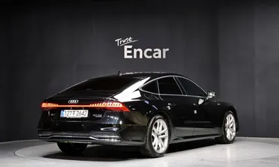 Audi A7 2023, 23377 км, за 40634.29 USD