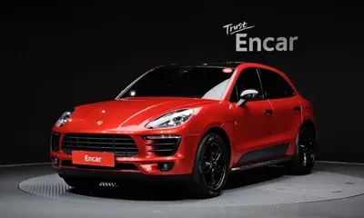 Porsche Macan · 2018 год