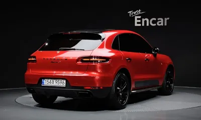 Porsche Macan 2018, 70269 км, за 22318.5 USD