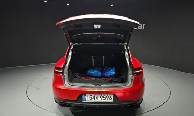 Porsche Macan 2018, 70269 км, за 22318.5 USD - фото 20