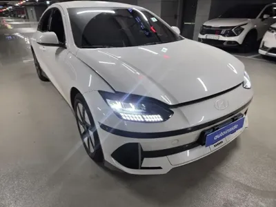 Hyundai Ioniq6 2023, 10479 км, за 26086.41 USD