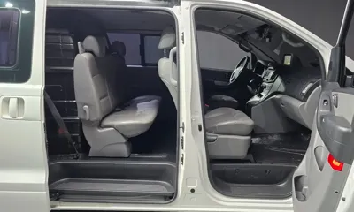 Hyundai Starex 2019, 160025 км, за 8609.26 USD - фото 11