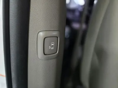 Kia Canival 2016, 163985 км, за 5081.44 USD - фото 17