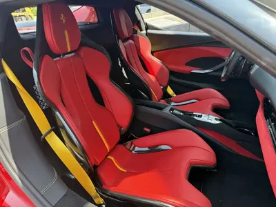 Ferrari 296 2025, 3000 км, за 508331.75 USD