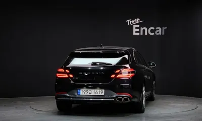Genesis G70 2023, 30476 км, за 18493.56 USD
