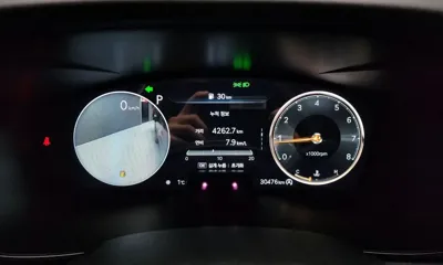 Genesis G70 2023, 30476 км, за 18493.56 USD - фото 8