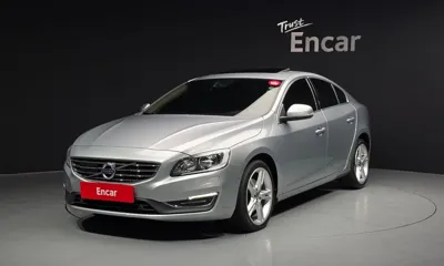 Volvo S60 · 2017 год