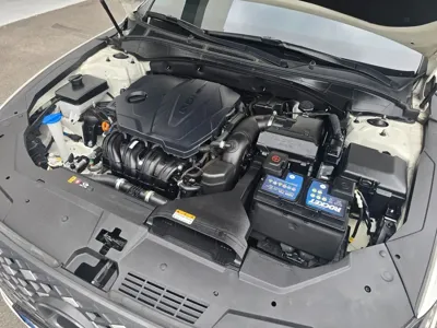 Hyundai Grandeur 2021, 56860 км, за 16279.38 USD - фото 6