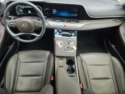 Hyundai Grandeur 2021, 56860 км, за 16279.38 USD - фото 7