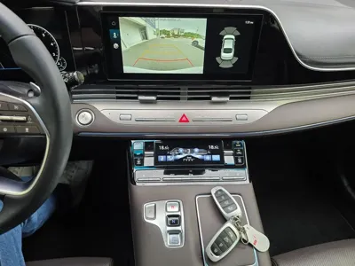 Hyundai Grandeur 2021, 56860 км, за 16279.38 USD - фото 11