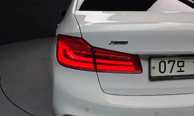 BMW 5-Series 2018, 135003 км, за 15953.63 USD - фото 23