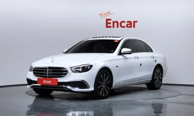 Mercedes-Benz E-Class · 2021 год