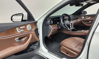 Mercedes-Benz E-Class 2021, 60852 км, за 23455.56 USD - фото 10