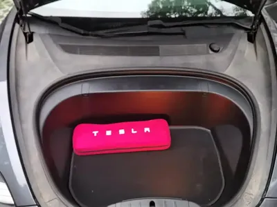 Tesla Model 3 2019, 17700 км, за 20218.92 USD - фото 10