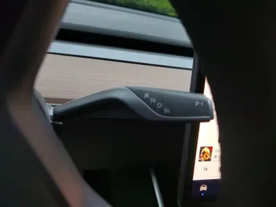 Tesla Model 3 2019, 17700 км, за 20218.92 USD - фото 16