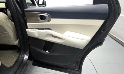 Kia Sorento 2021, 132227 км, за 14527.69 USD - фото 25