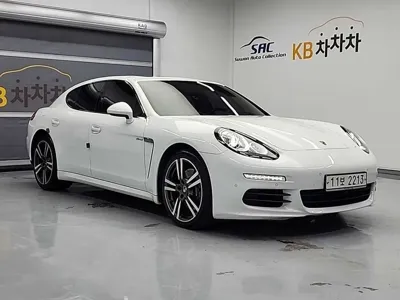 Porsche Panamera 2016, 130000 км, за 18051.73 USD