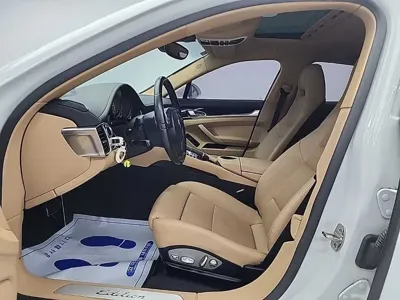 Porsche Panamera 2016, 130000 км, за 18051.73 USD - фото 10