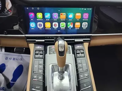 Porsche Panamera 2016, 130000 км, за 18051.73 USD - фото 11