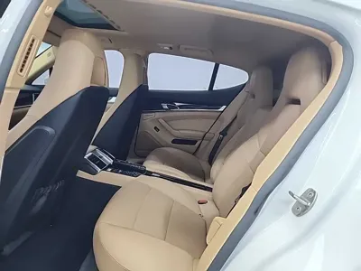 Porsche Panamera 2016, 130000 км, за 18051.73 USD - фото 13