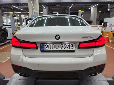 BMW 5-Series 2021, 29331 км, за 24944.2 USD