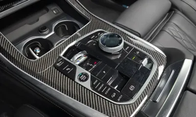 BMW X7 2025, 6956 км, за 80645.22 USD - фото 9