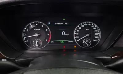 Genesis EQ900