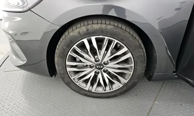 Kia K7 2021, 68172 км, за 11160.01 USD