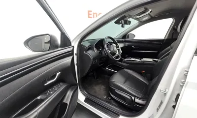 Hyundai Tucson 2022, 108848 км, за 11377.84 USD - фото 10