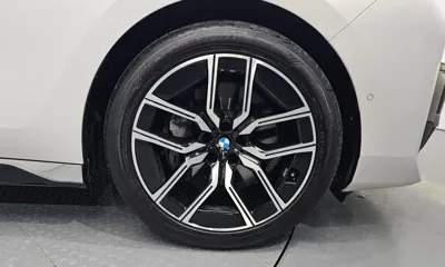 BMW 7-Series 2025, 18148 км, за 79633.33 USD