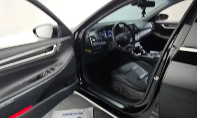Hyundai Grandeur 2019, 46281 км, за 14260.59 USD - фото 10