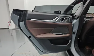 BMW i4 2023, 45463 км, за 31836.68 USD - фото 25