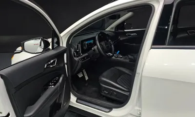 Kia Sportage 2023, 60095 км, за 18284.67 USD - фото 11