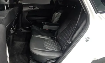 Kia Sportage 2023, 60095 км, за 18284.67 USD - фото 12