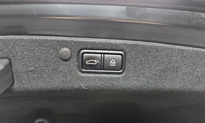 Hyundai Grandeur 2020, 139638 км, за 13207.79 USD - фото 20