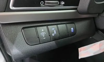 Hyundai Avante 2018, 77301 км, за 6700.5 USD - фото 14