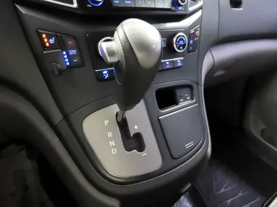 Hyundai Starex 2016, 161653 км, за 5842.2 USD - фото 9
