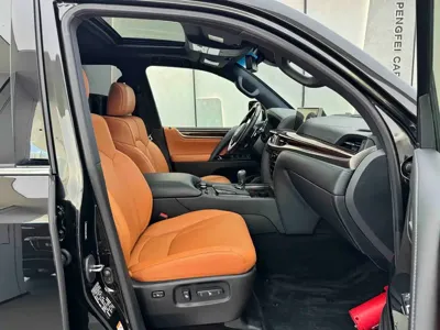 Lexus LX 2019, 100000 км, за 166430.9 USD - фото 10